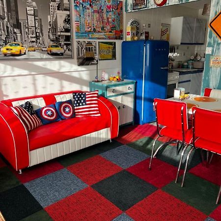 American Retro Chalet เฮมสบี ภายนอก รูปภาพ