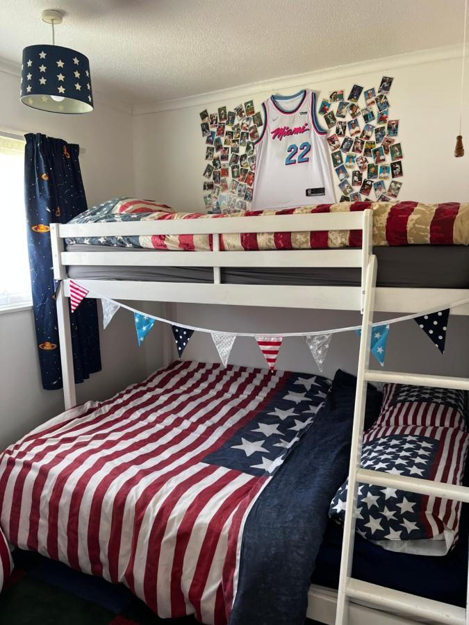 American Retro Chalet เฮมสบี ภายนอก รูปภาพ